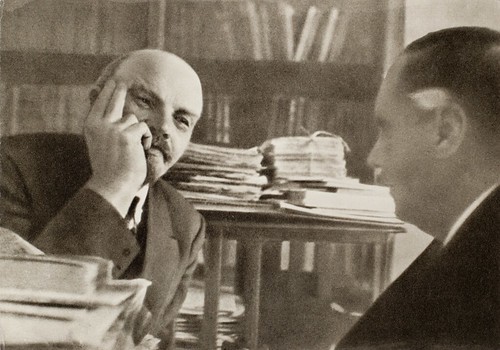 1920-10-06 ©  Vladimir Lenin