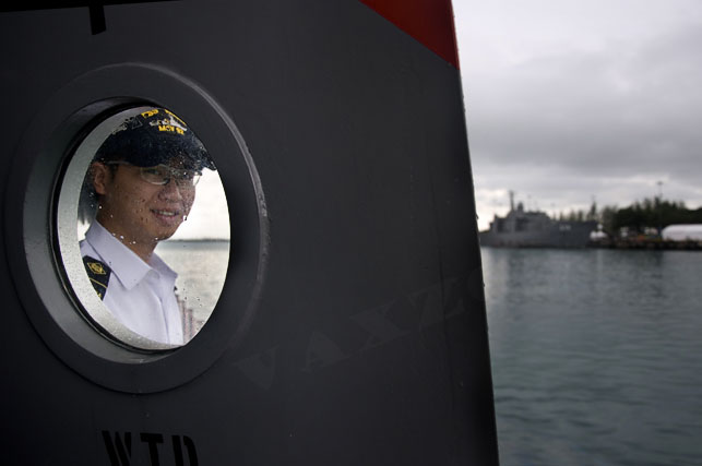navy opening 2010 -08