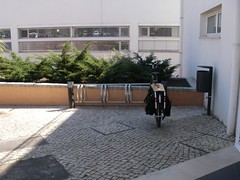 Nova bike rack no Centro de Saúde de Paço de Arcos