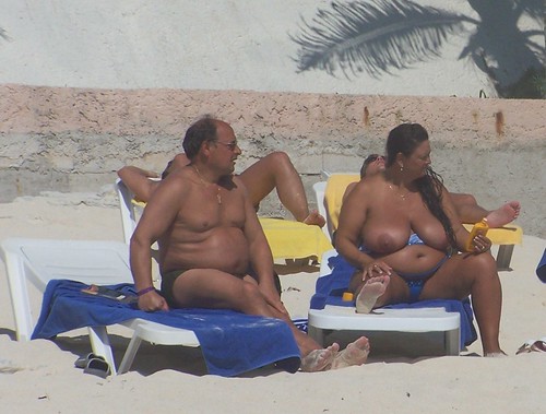 girls naked at cancun