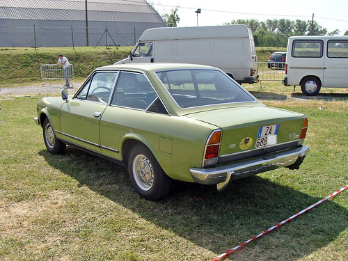  Fiat 124 Sport Coup 1800 1972 