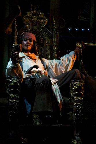 WDW Dec 2008 - Riding Pirates of the Caribbean