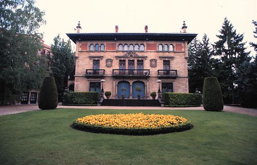 Palacio de Ajuria-Enea por inirama1.