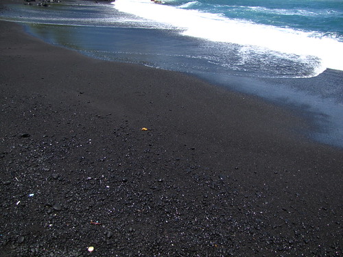 Black Sand Beach, Maui (1)