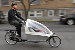 Cleaning service goes by cargo bike-6