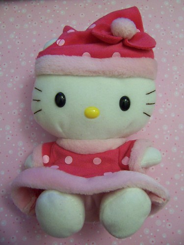Flickriver: Photoset 'Hello Kitty Plushes & Pillows' by ♥Hello♥ Kitty♥ 2♥