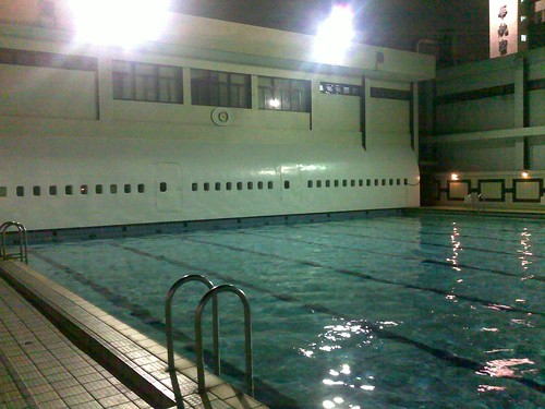 這個泳池是訓練逃生使用