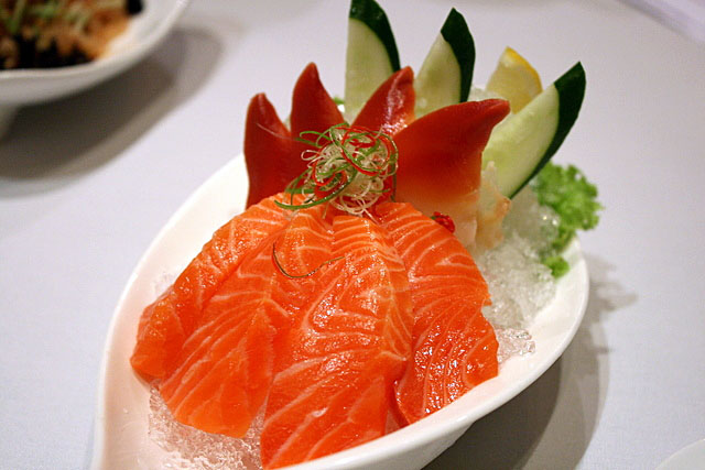 Salmon and Hokkigai Sashimi