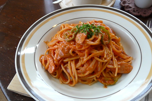 spaghetti "Neapolitan"