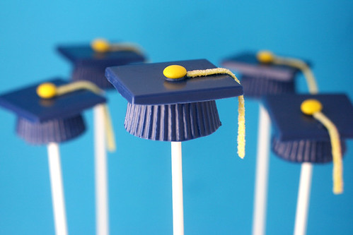 Graduation Cake Pops
