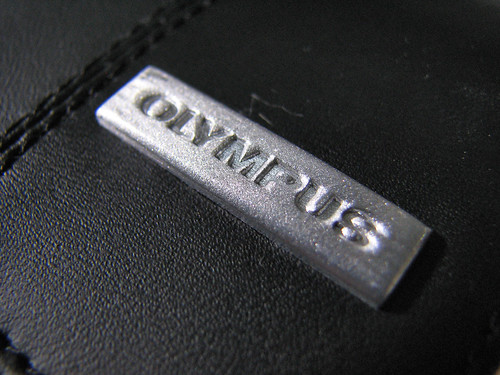 Olympus μ790SW 搭配的原廠皮套