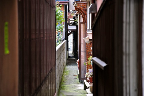 Ryotsu alley