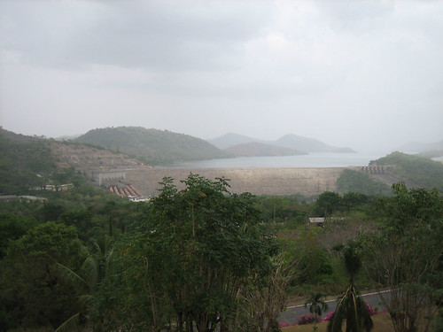 13 Akosombo Dam