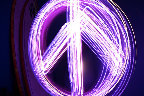 Cool Pictures Of Peace Signs. Peace sign using a