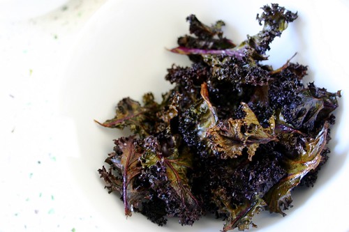 kale chips are surprisingly really good