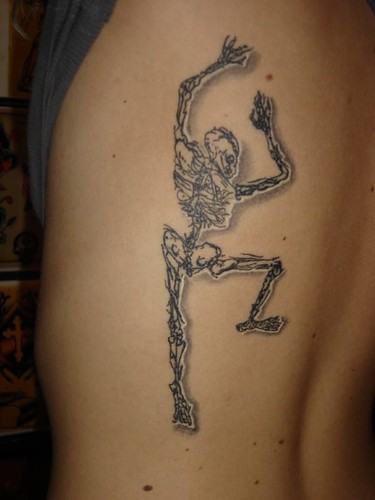 Skeleton sketch tattoo by street anatomy