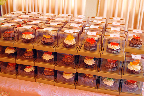 autumn cupcake wedding giveaways a photo on Flickriver