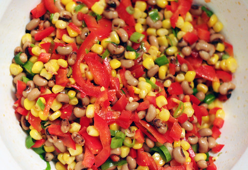 what's for lunch? // black-eyed pea salad