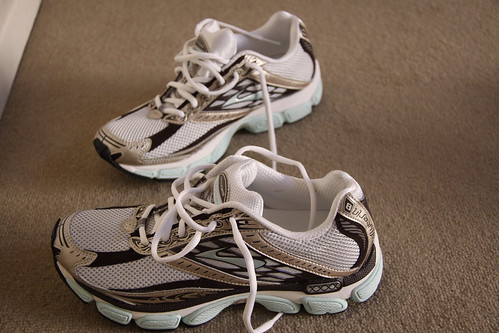 Brooks shoes 004