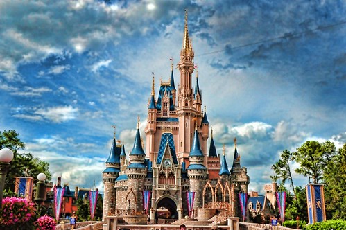 Cinderella's Castle Walt Disney World by wdwdlp