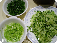 chop the spring onion & cucumber