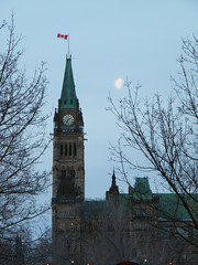 25:365 Mooning the Peace Tower