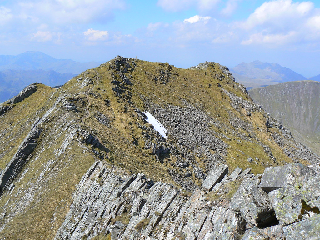Final ridge to the summit