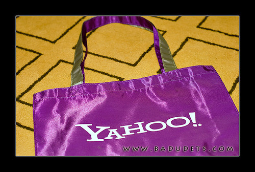 purple Yahoo tote bag