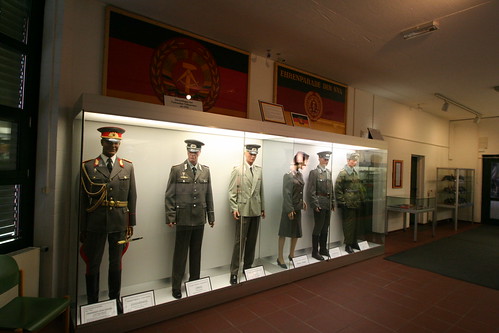 Panzermuseum Munster Saal der Sammlungen DDR NVA Uniformen by yetdark