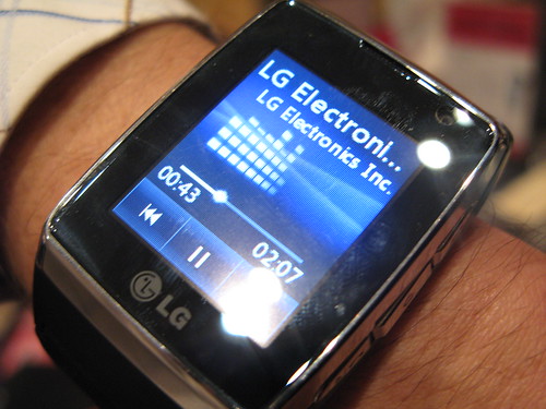 LG GD910 celular reloj