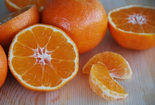 clementines cut