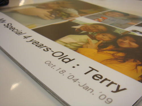 你拍攝的 Terry's Book: front。