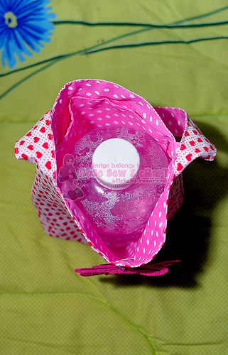 inside mini tote bag
