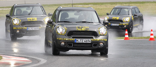 MINI Countryman Cooper S barely camouflaged