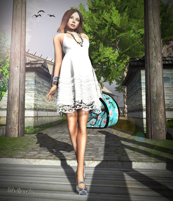 CH1C Izzie's Summer Dress - White with Lace