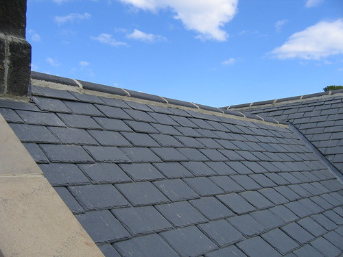 Completed bit of roof by Bryn Pinzgauer, on Flickr