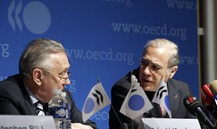 Four more countries commit to OECD tax standards