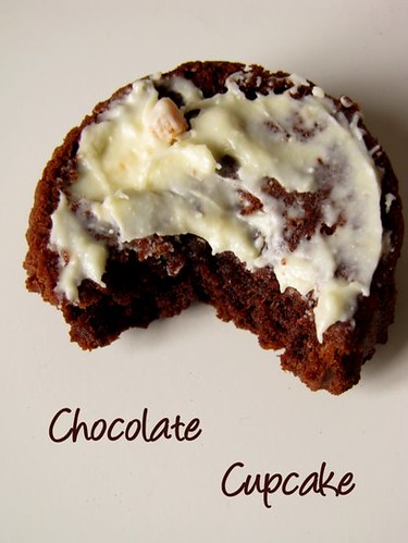chocolate cupcake with white chocolate frosting recipe