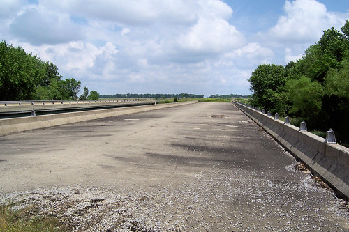 Abandoned, never used US 50 bridge