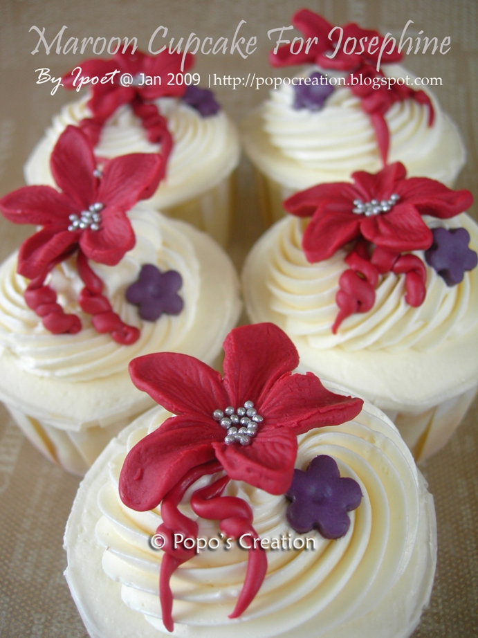 Wedding gift maroon cupcake