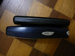 Nokia 3310 SGH-B130S from the side.JPG