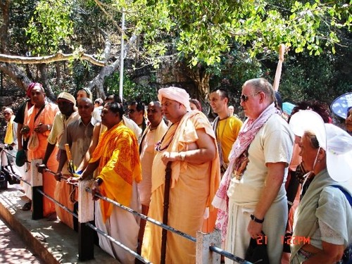 H H Jayapataka Swami in Tirupati 2006 - 0033 por ISKCON desire  tree.