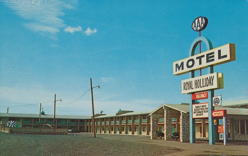 Royal Holliday Motel - Gallup, New Mexico