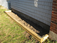 Square foot gardening:  building the box