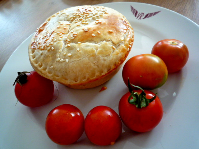Chicken and chardonnay pie and tomatoes