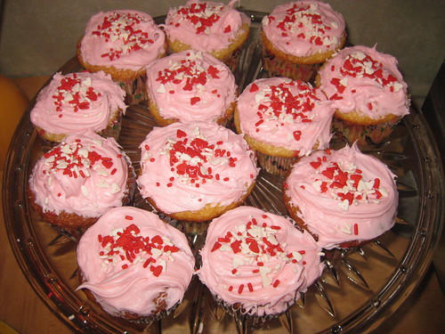 impromptu cupcakes for hank