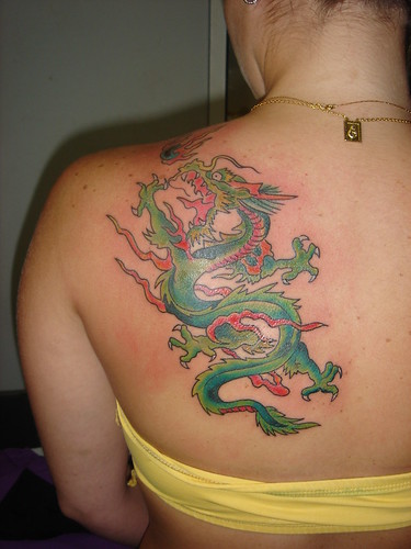 vdnamap: back dragon tattoos for women