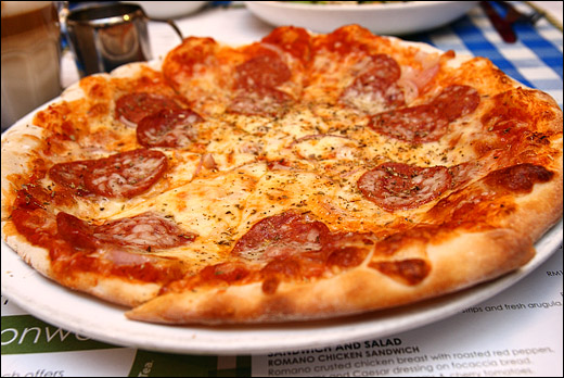 beef-pepperoni-pizza