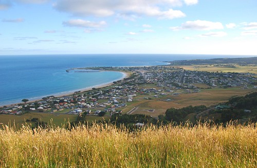 apollo bay from mariner's point