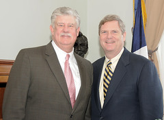AFGE National President Gage met with Secretary of Agriculture Tom Vilsack - February 2009